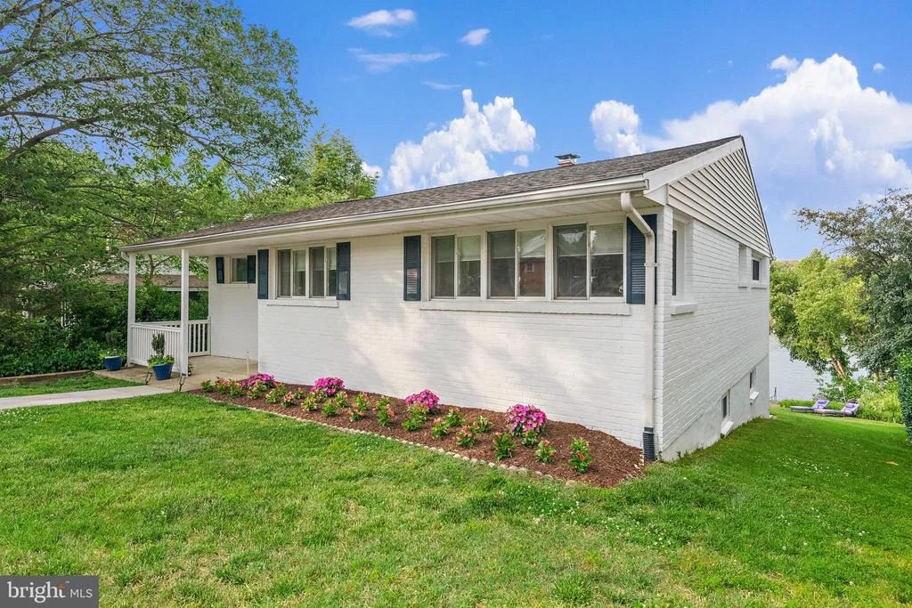 Photo of 1210 SEVERNVIEW DRIVE