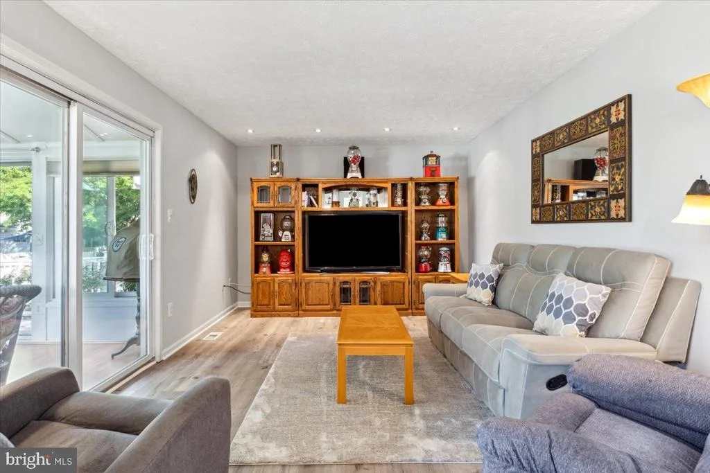 Photo of 1411 TEAL LANE