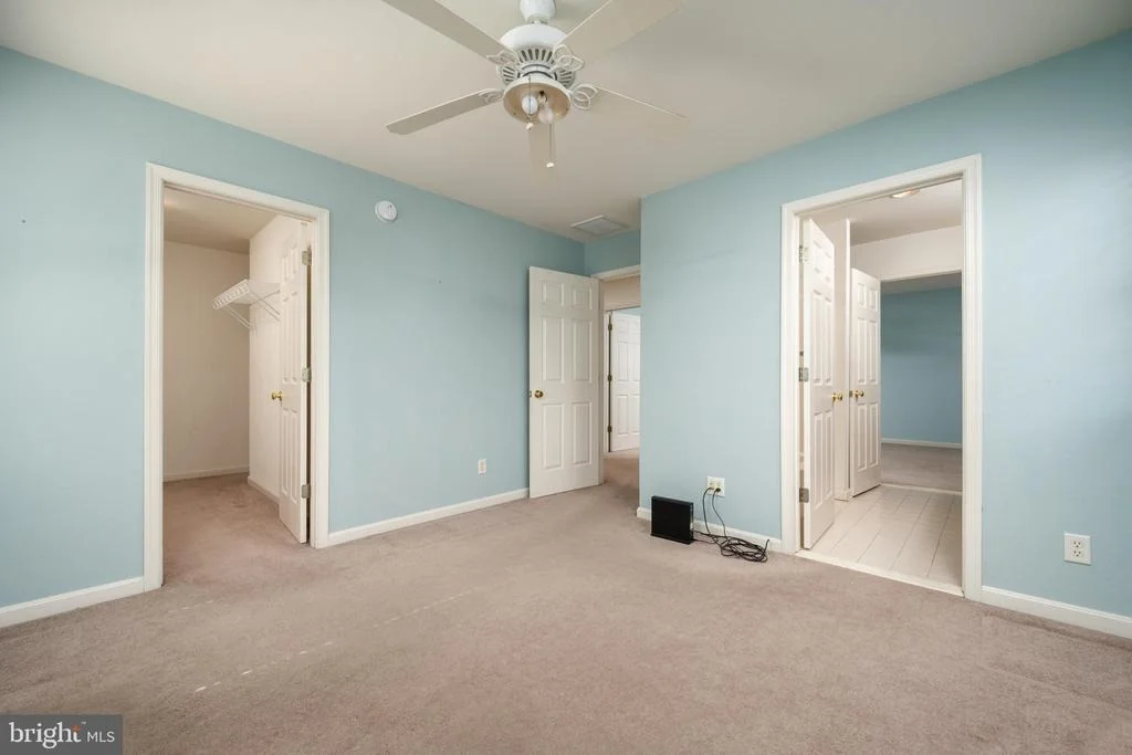 Photo of 196 WILLOW OAK AVENUE