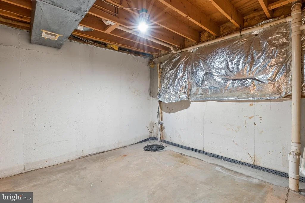 Photo of 9202 MOON RIVER COURT