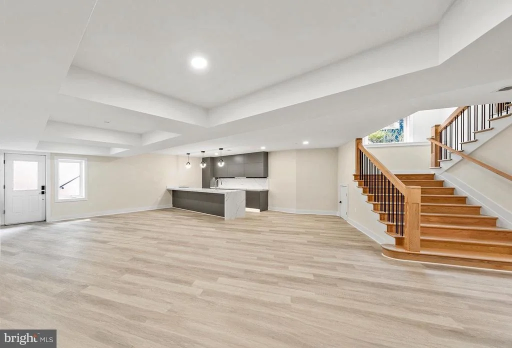 Photo of 3706 SPRING STREET