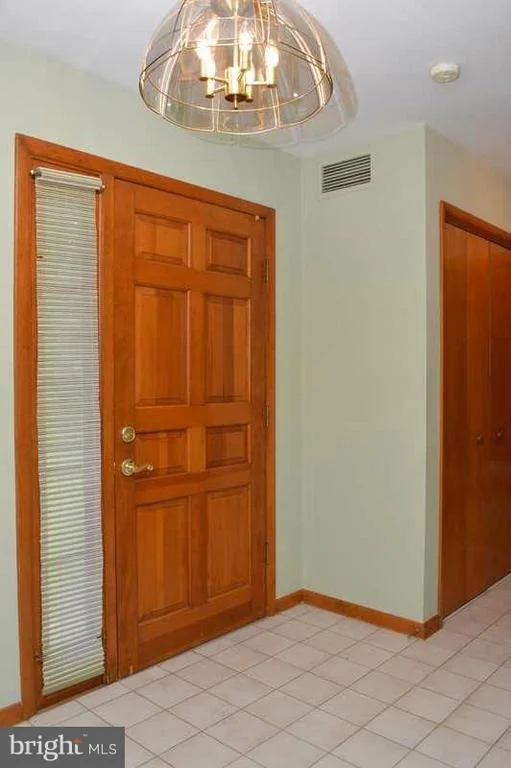 Photo of 6191 VIEWSITE DRIVE