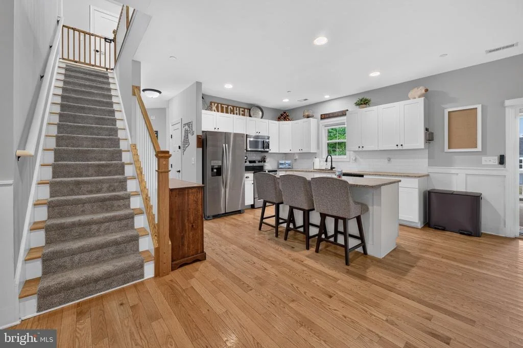 Photo of 212 OREGON ROAD
