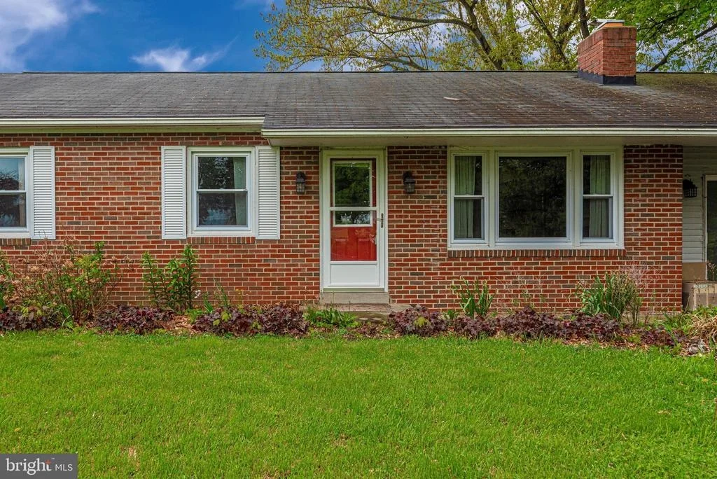 Photo of 8123 BALL ROAD