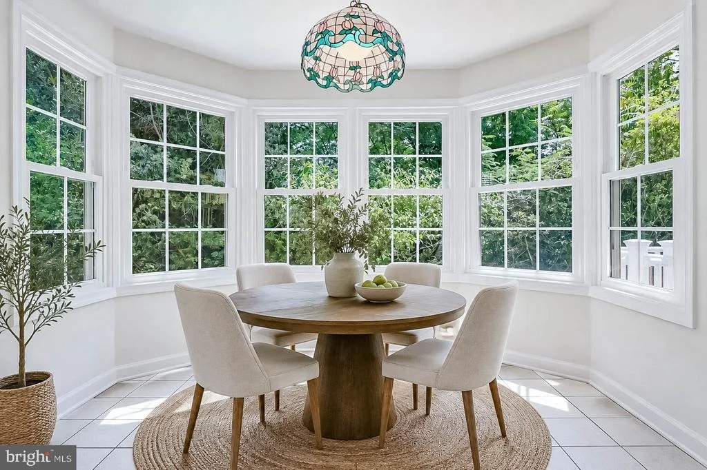 Photo of 2417 BEAR DEN ROAD