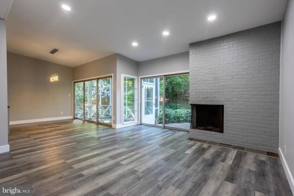 Photo of 3207 MIDFIELD ROAD