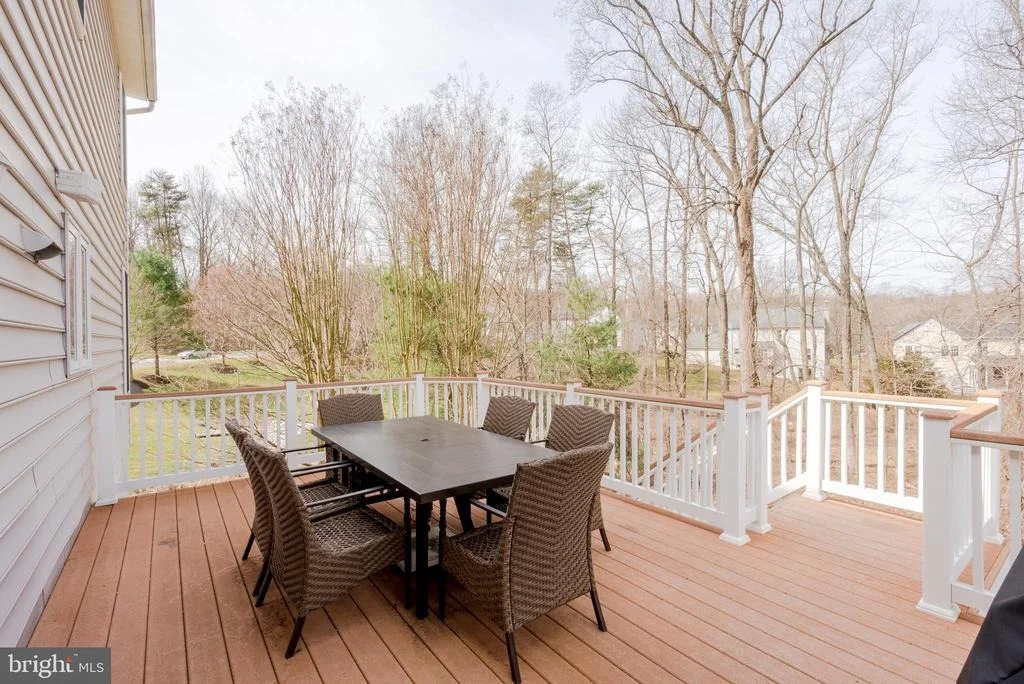 Photo of 10419 WHITE COURT