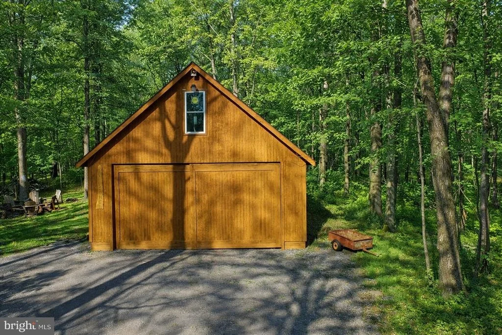 Photo of 61 FREDERICK CIRCLE