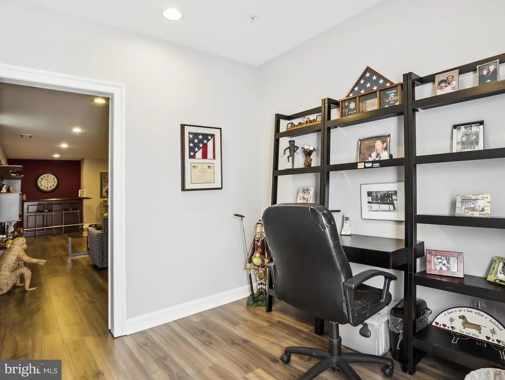 Photo of 2936 LEVEE DRIVE