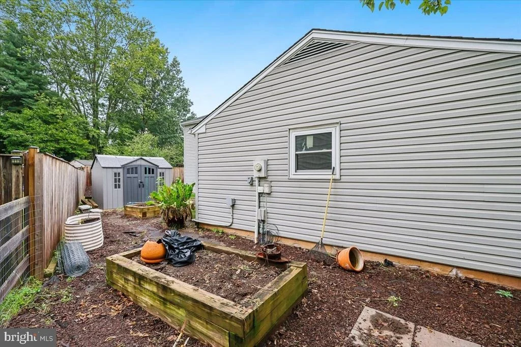Photo of 17132 HOSKINSON ROAD