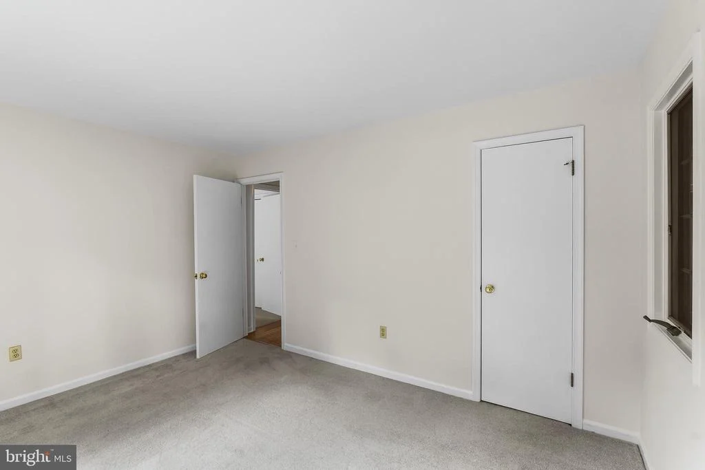 Photo of 30 SLOOP LANE