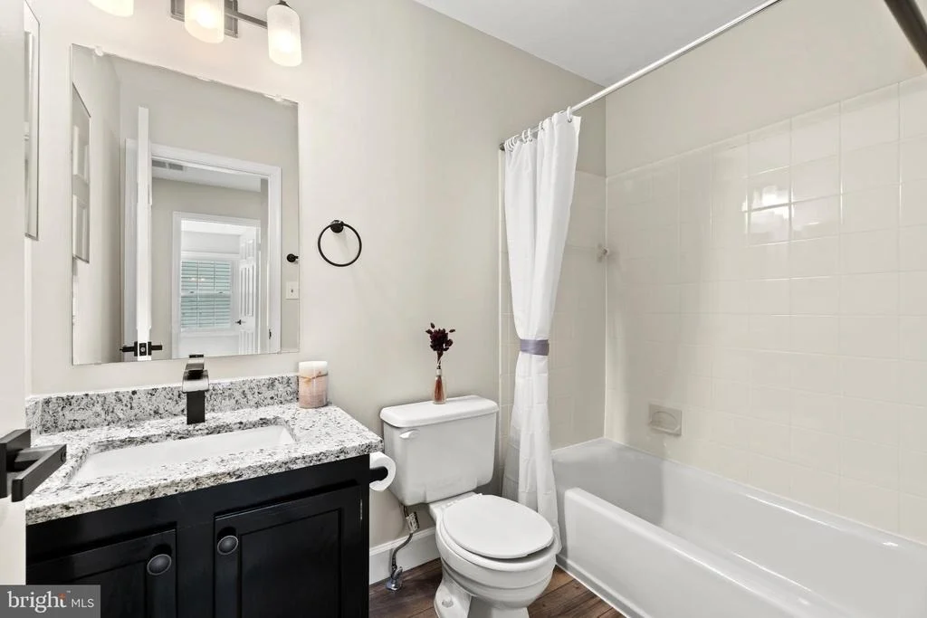 Photo of 14724 BOTANY WAY