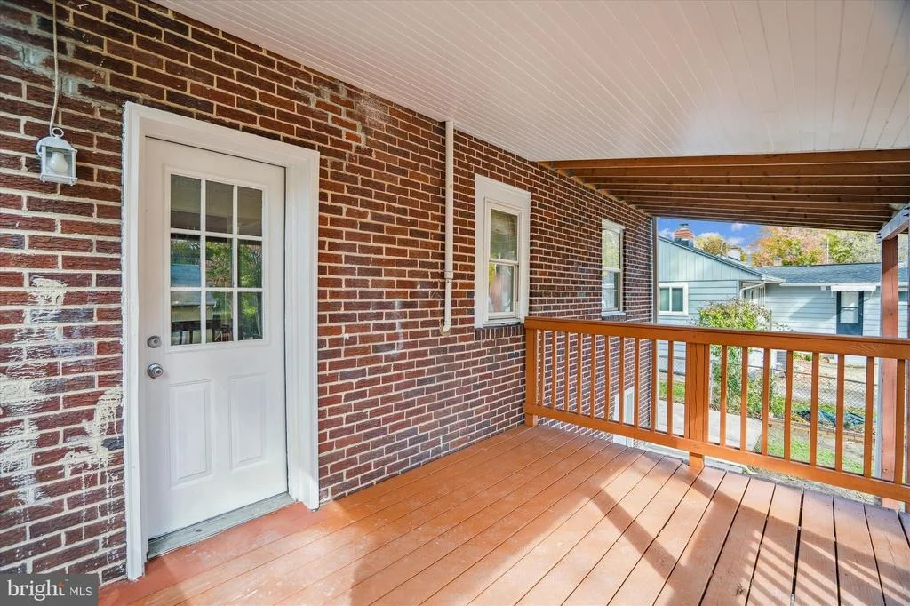 Photo of 9121 LANHAM SEVERN ROAD