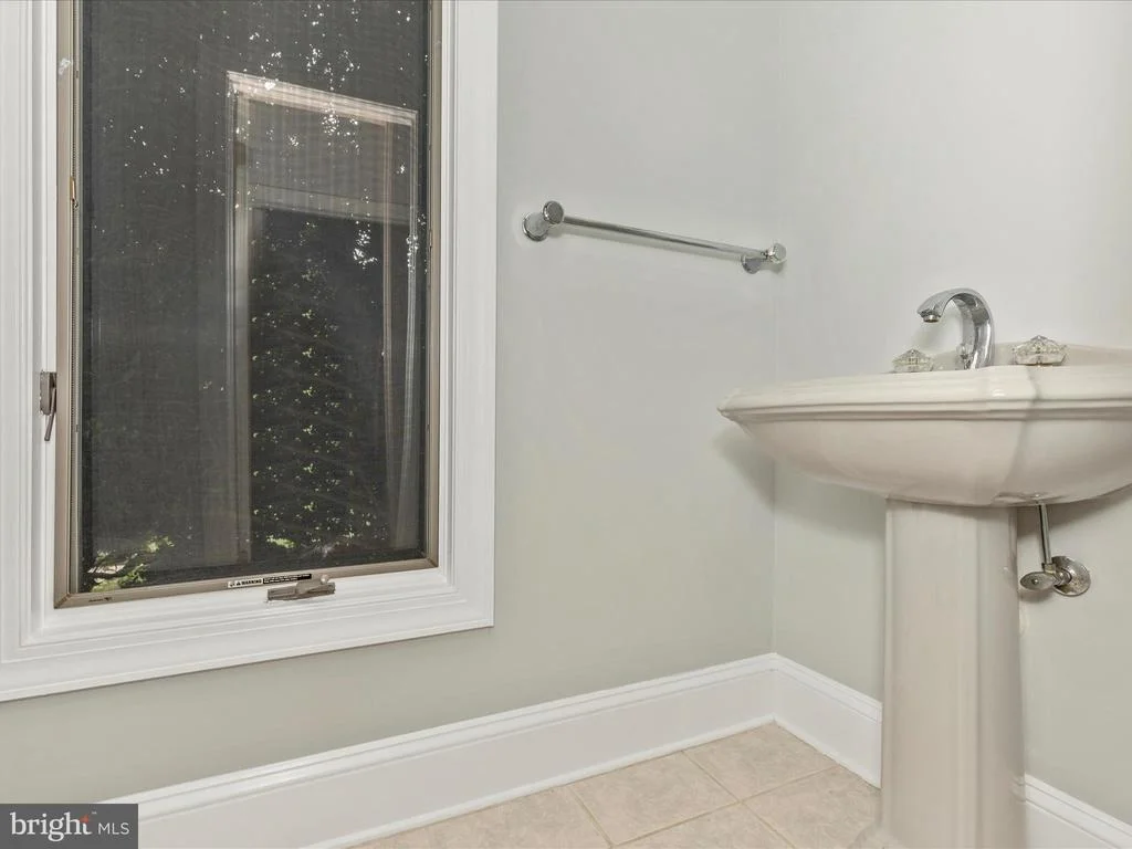 Photo of 17400 RYEFIELD COURT