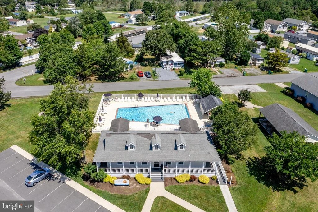 Photo of 35546 PINE DRIVE