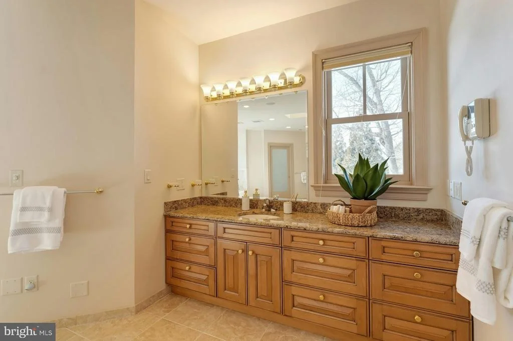 Photo of 40436 BEACON HILL DRIVE