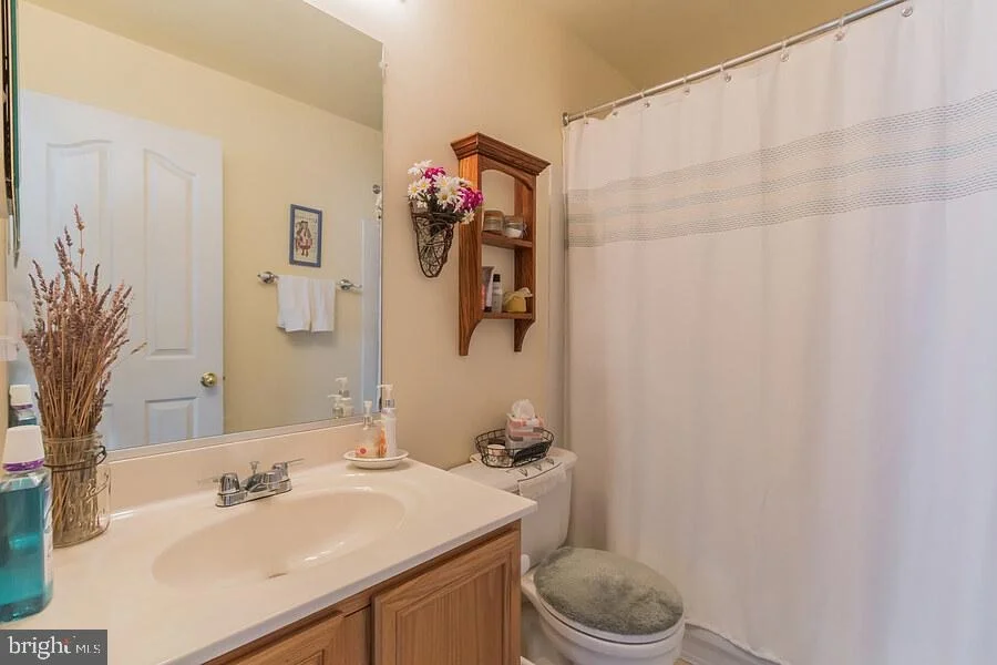 Photo of 7508 MERRYMAKER WAY