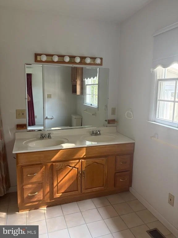 Photo of 207 THRASHER WAY