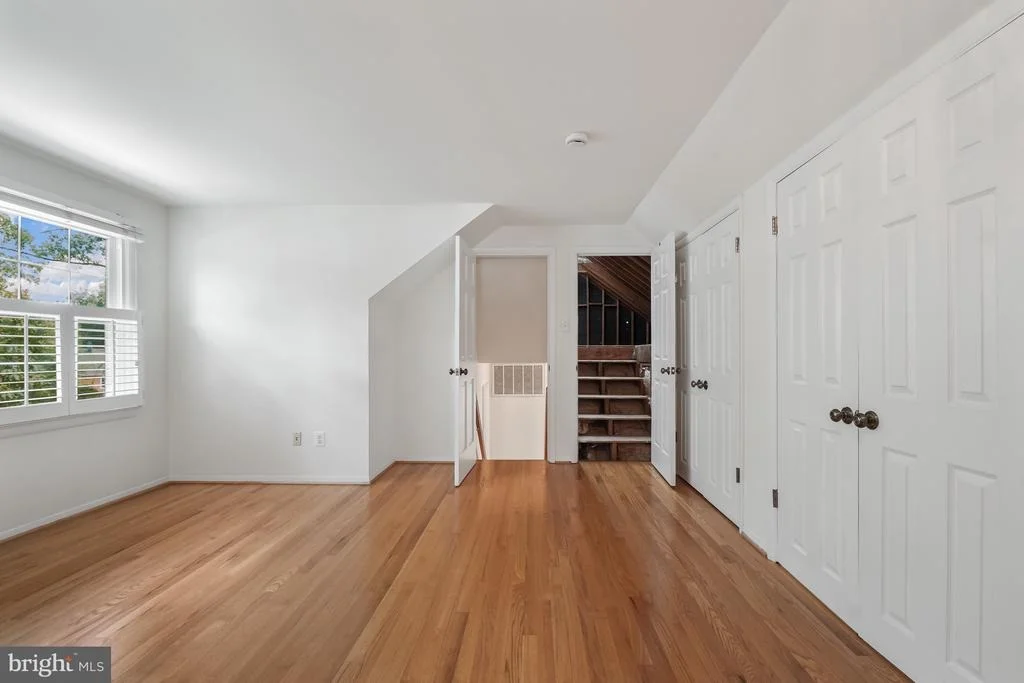 Photo of 8524 DOTER DRIVE