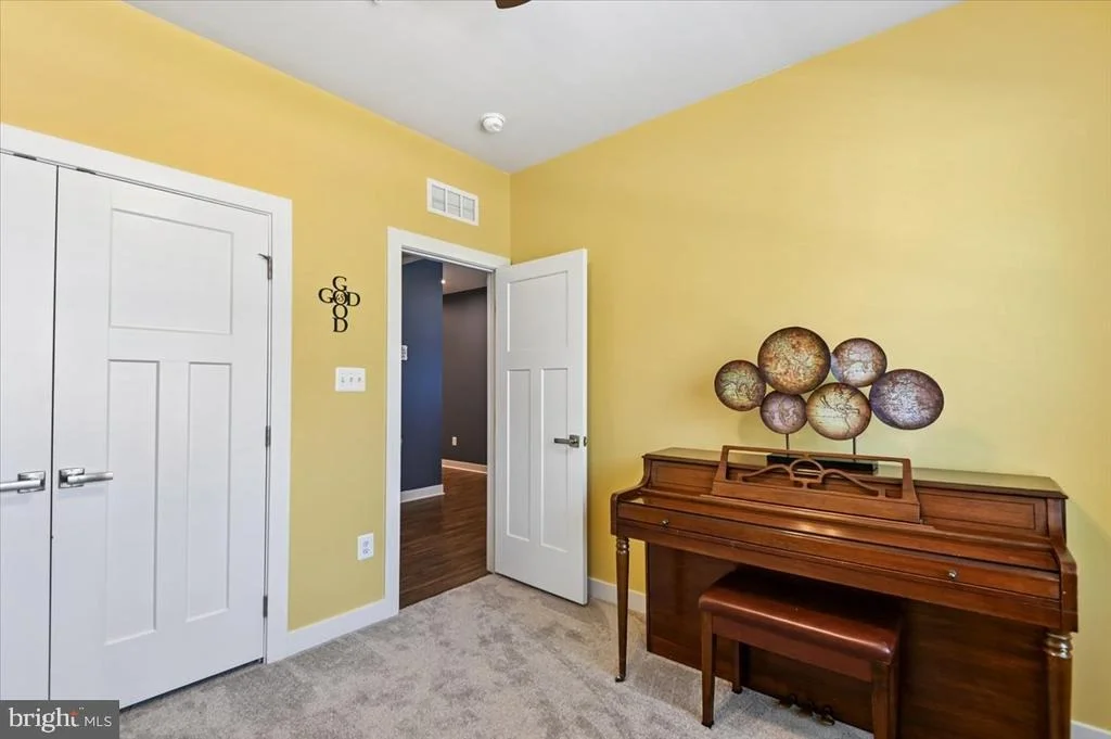 Photo of 2152 NOTTOWAY DRIVE