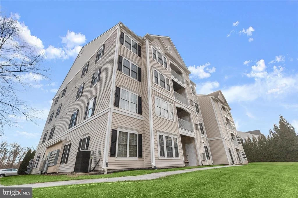 Photo of Unit 16 at 1406 JOPPA FOREST DRIVE