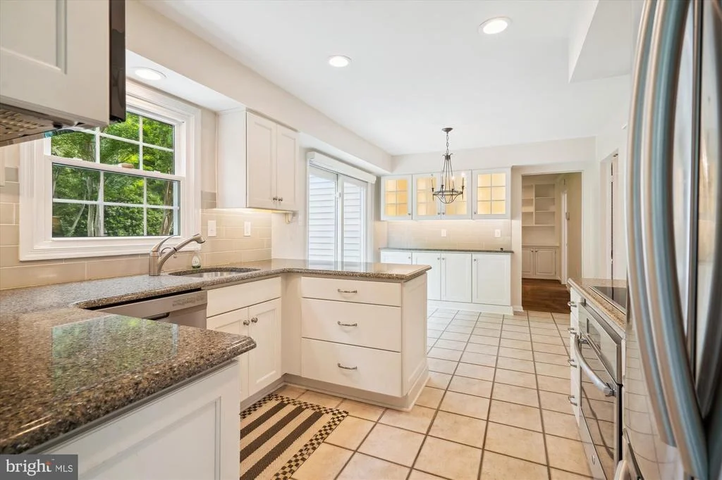 Photo of 14120 BEECHVUE LANE