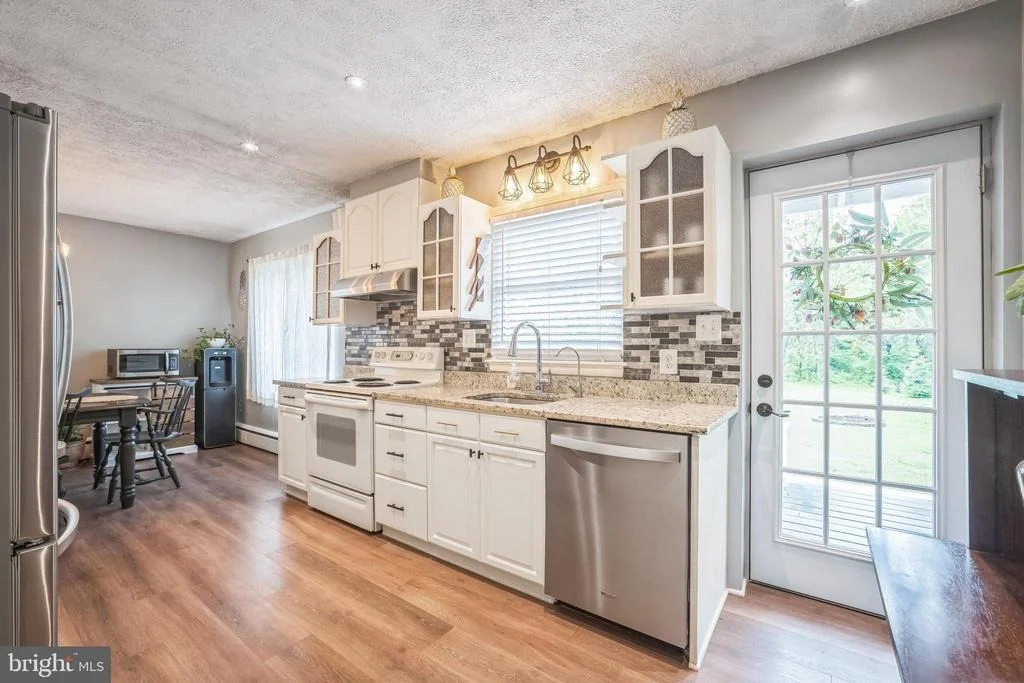 Photo of 6637 MOUNT PHILLIP ROAD