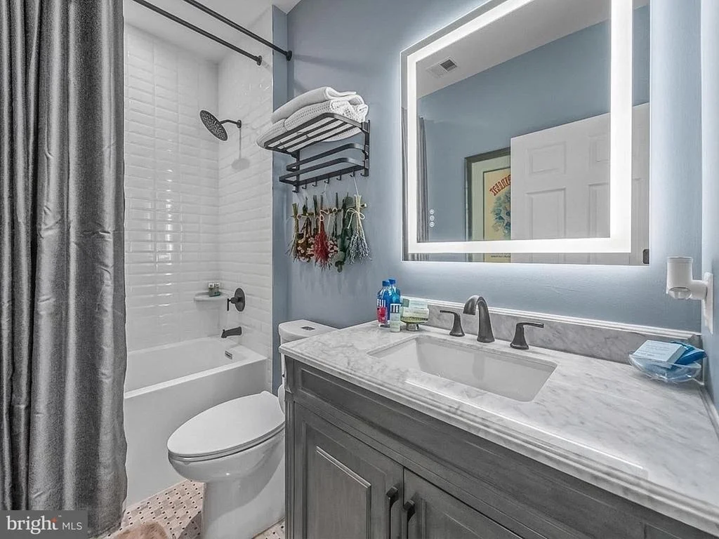 Photo of 3738 GLEN EAGLES DRIVE