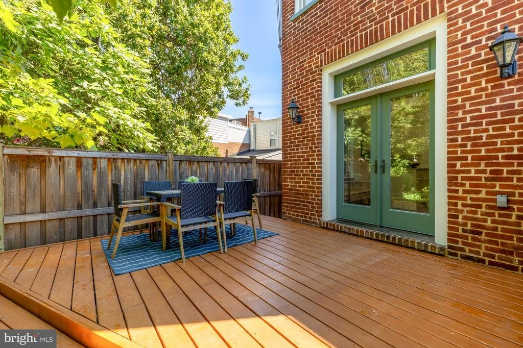 Photo of 117 11TH STREET SE