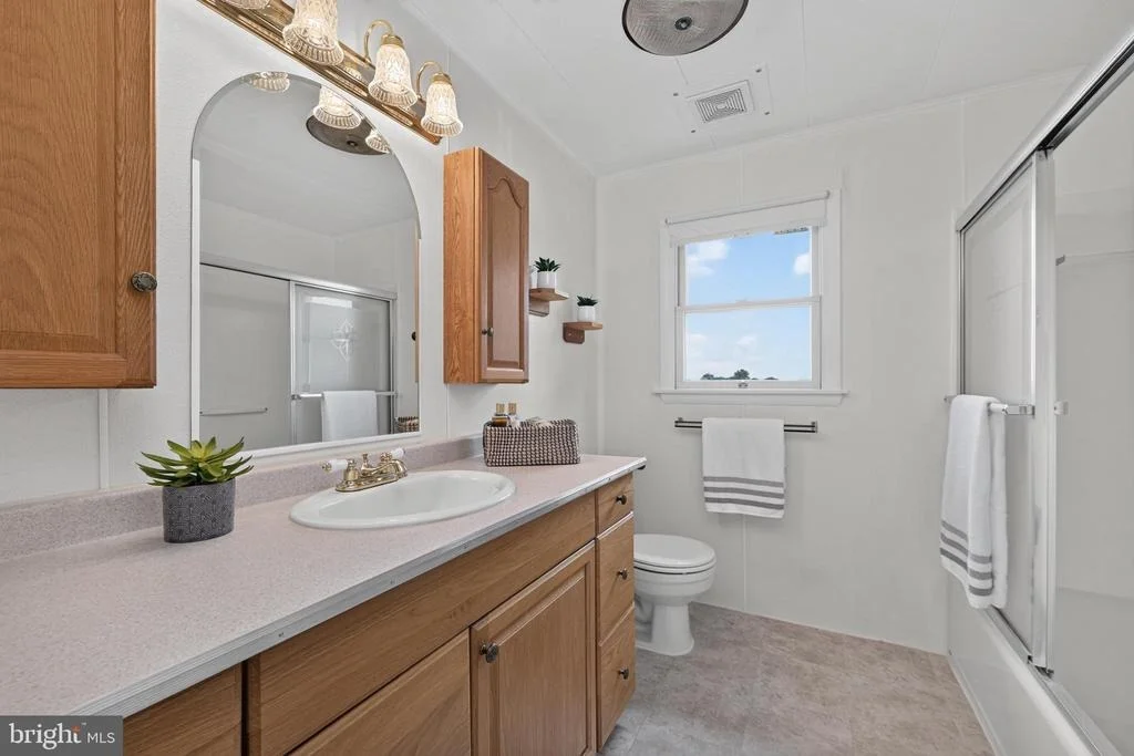 Photo of 13835 HOWARD ROAD