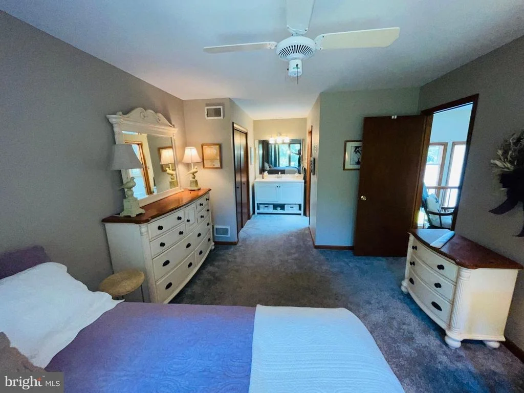 Photo of 31057 EDGEWATER DRIVE