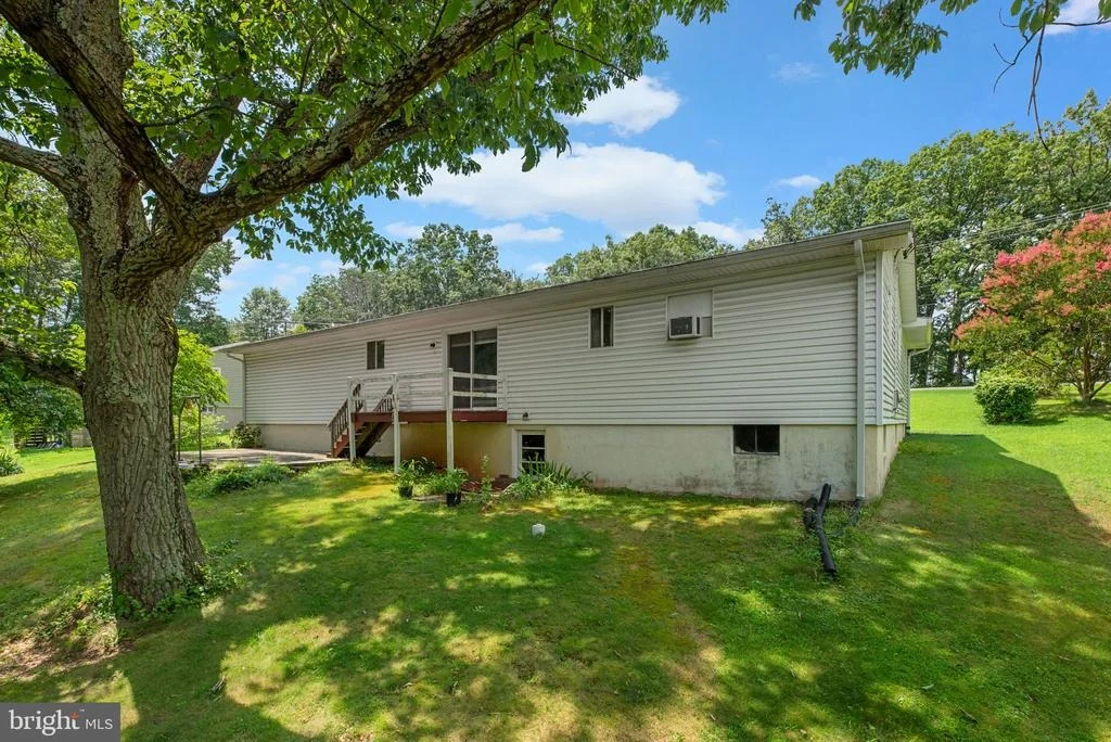 Photo of 7517 RACE ROAD