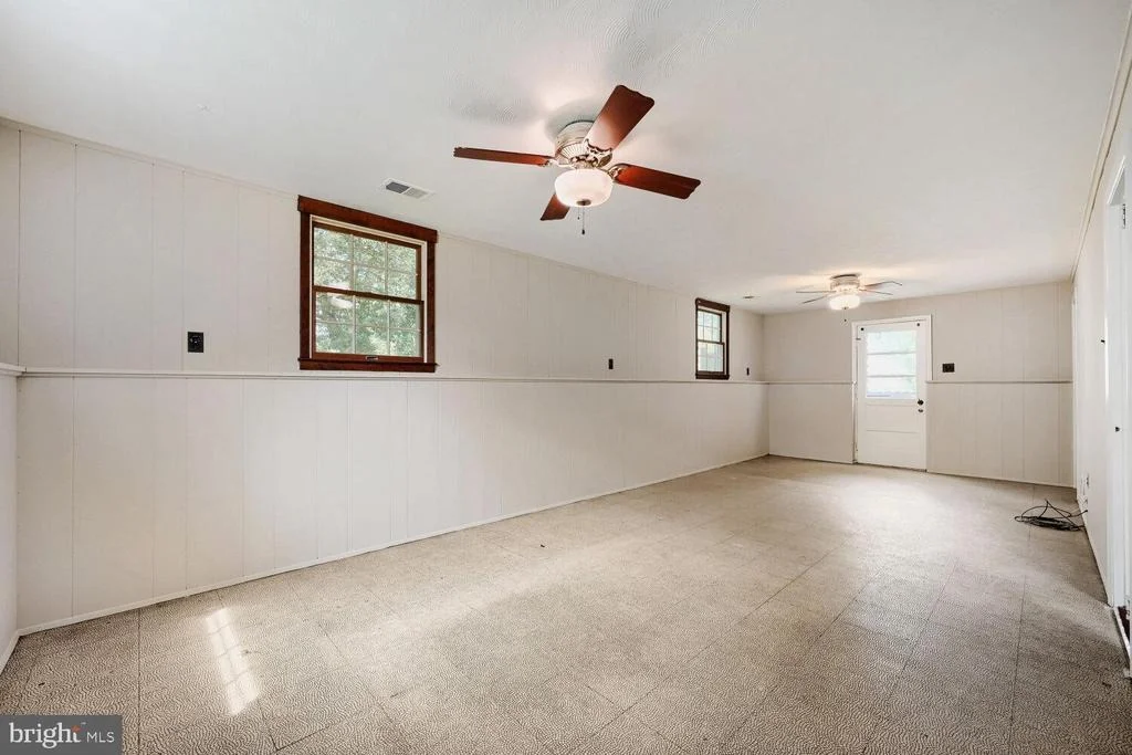 Photo of 304 PINE CIRCLE