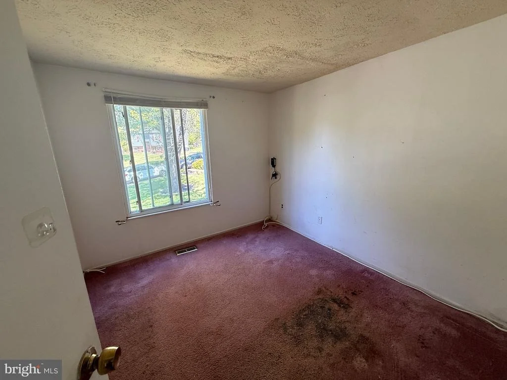 Photo of 6205 PLUM WAY