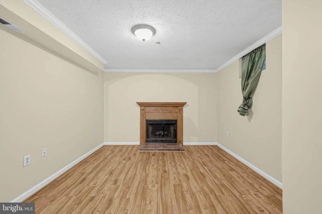 Photo of 9223 E GARY LANE E