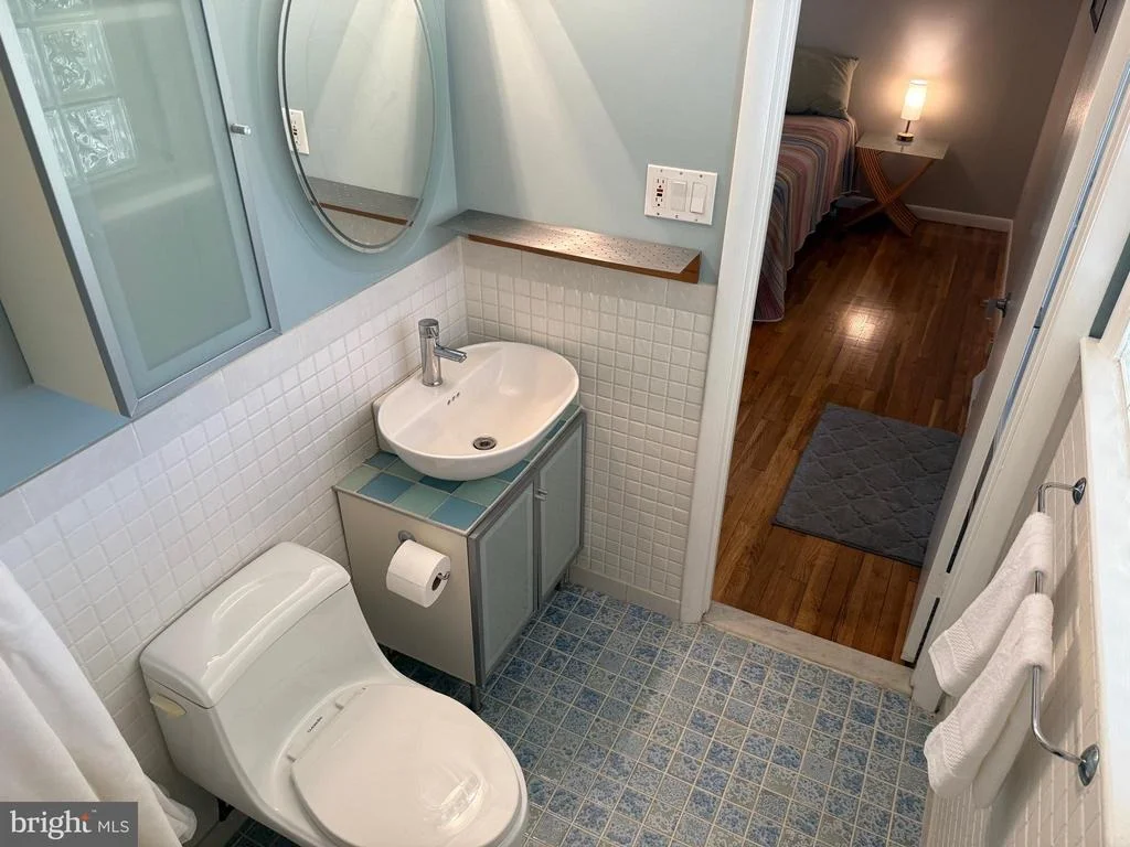 Photo of 1022 HARBOR DRIVE
