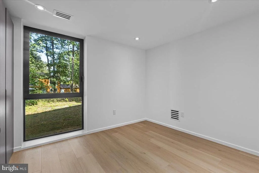 Photo of 1405 WOLFTRAP RUN ROAD