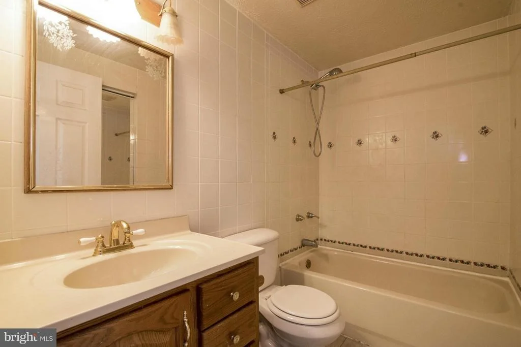 Photo of 1700 DOGWOOD DRIVE
