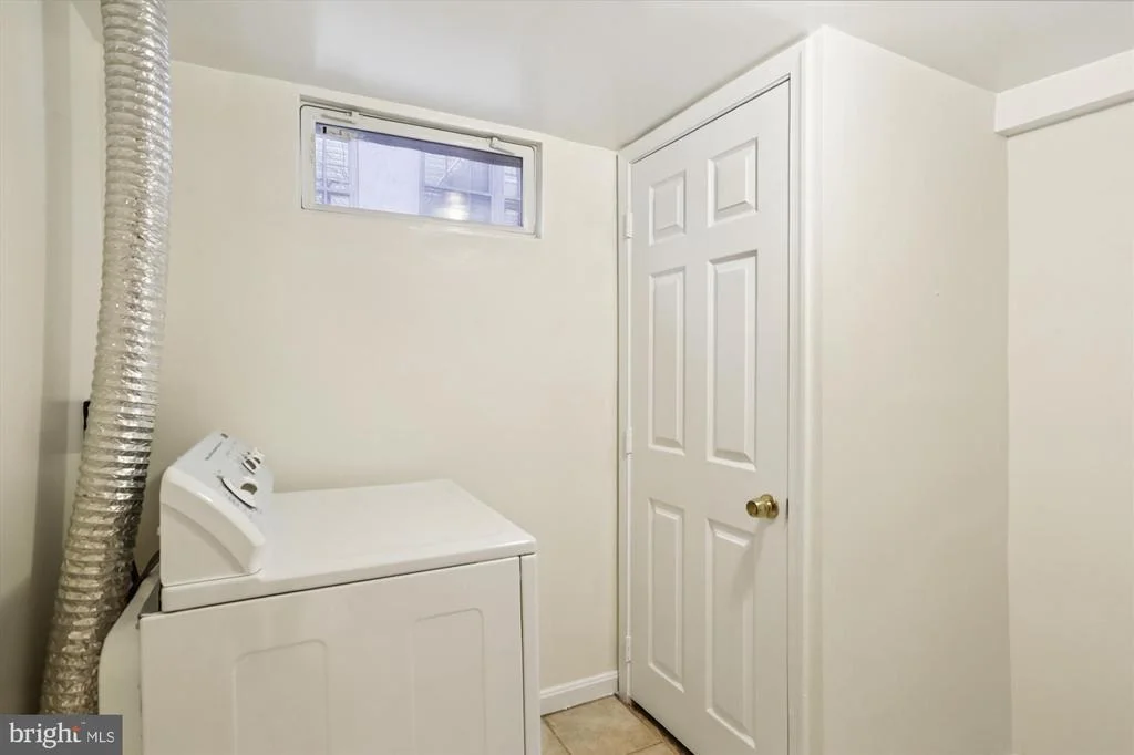 Photo of 12317 MIDDLE ROAD