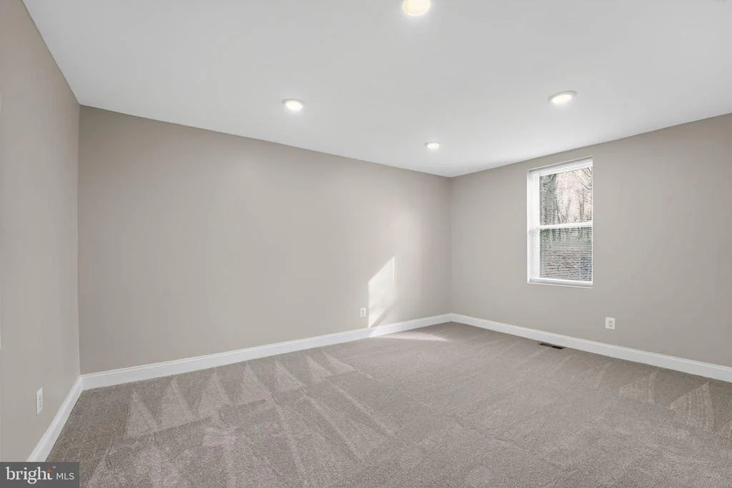 Photo of 418 1ST AVENUE