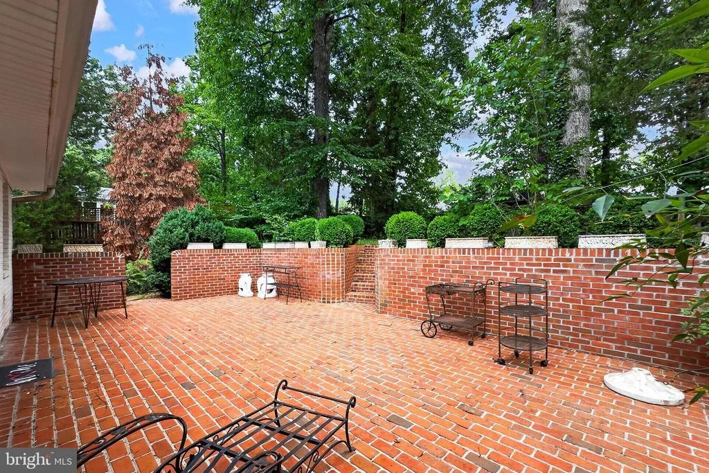 Photo of 7604 BOULDER STREET