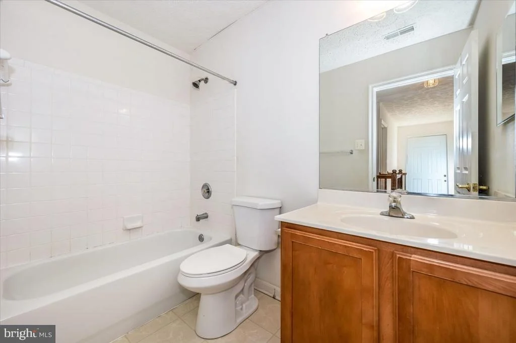 Photo of 575 WINDSONG DRIVE
