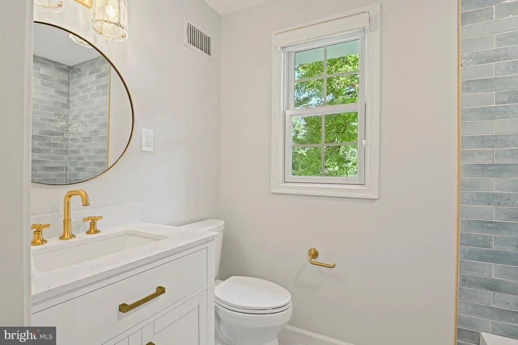 Photo of 7821 FALSTAFF ROAD