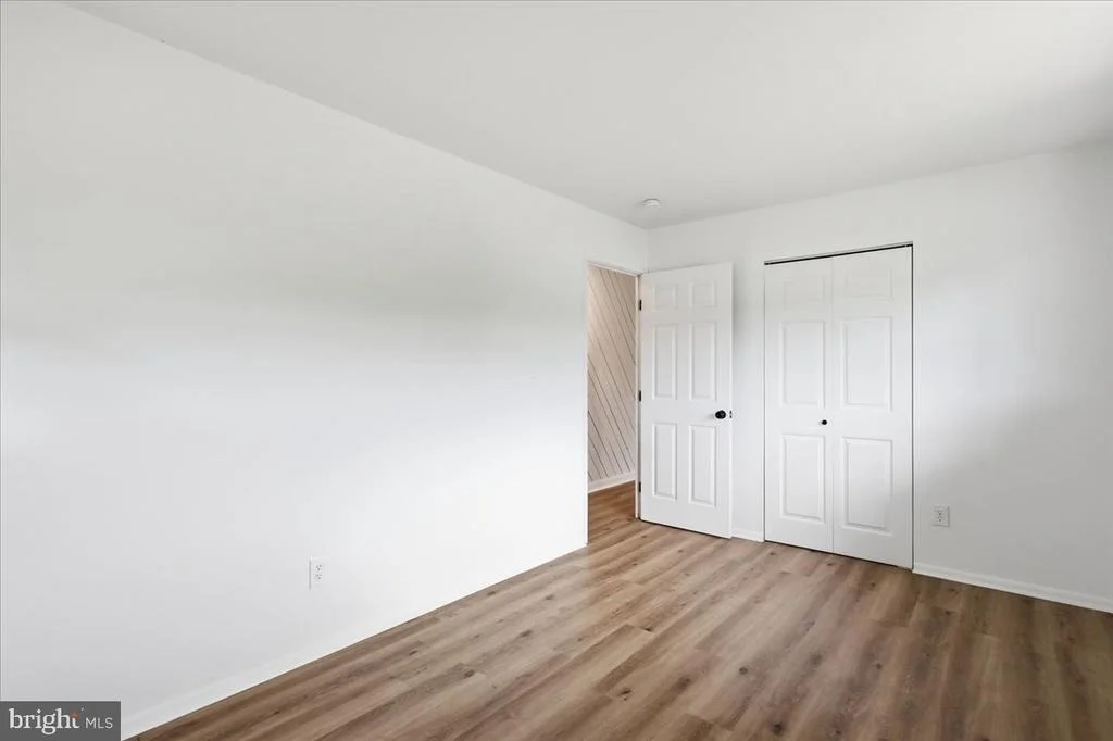 Photo of 1405 OUTER DRIVE