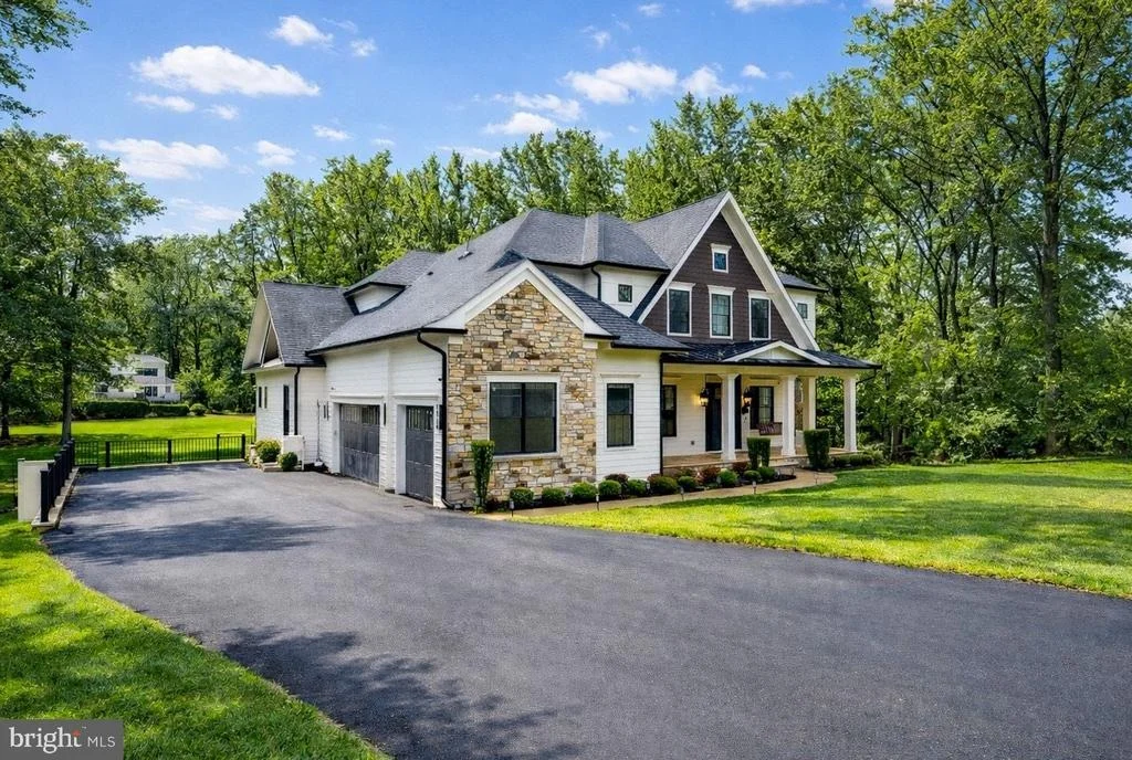 Photo of 7002 RIVER OAKS DRIVE