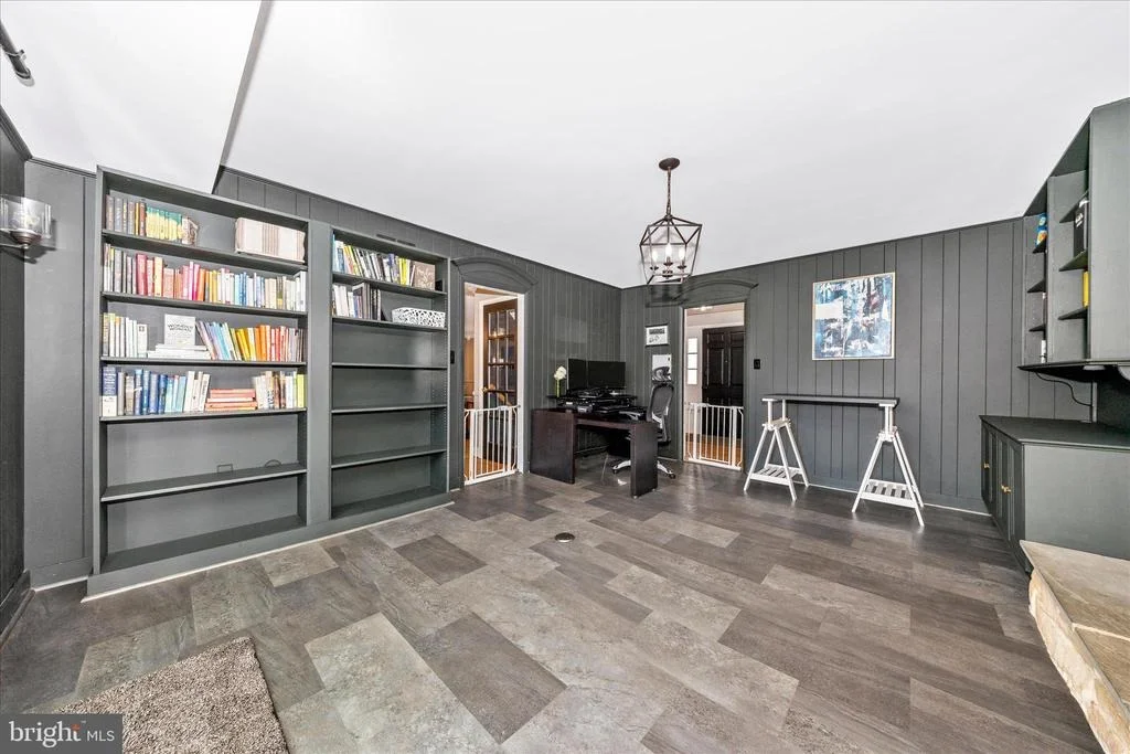 Photo of 212 BAUGHMANS LANE