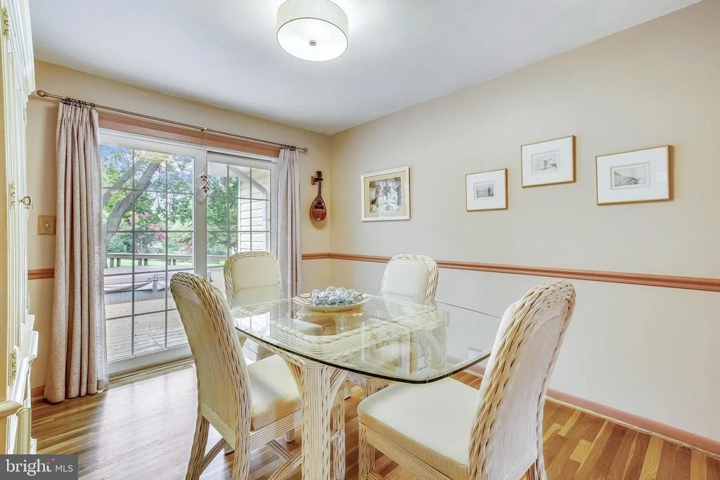 Photo of 15225 CENTERGATE DRIVE