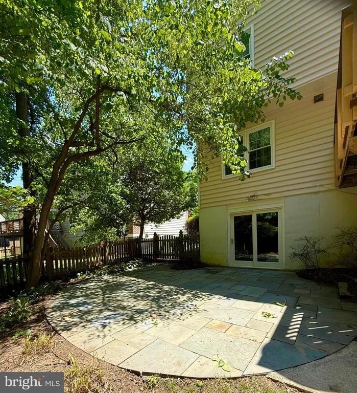 Photo of 9714 CHURCH WAY