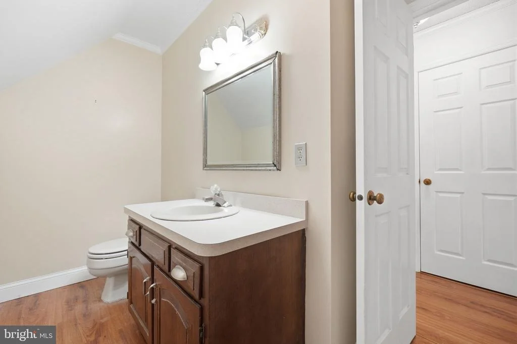 Photo of 912 BUCKINGHAM DRIVE