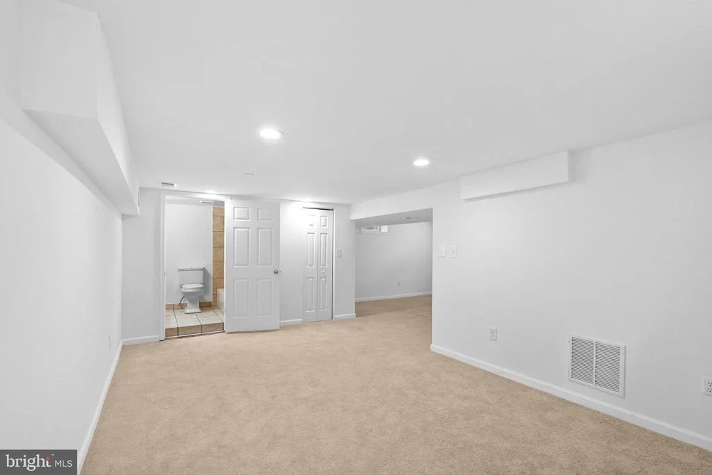 Photo of 5637 HIGH TOR HILL